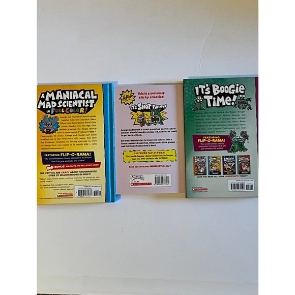 Set of three Captain Underpants Books by Dav Pilkey - Picture 6 of 11